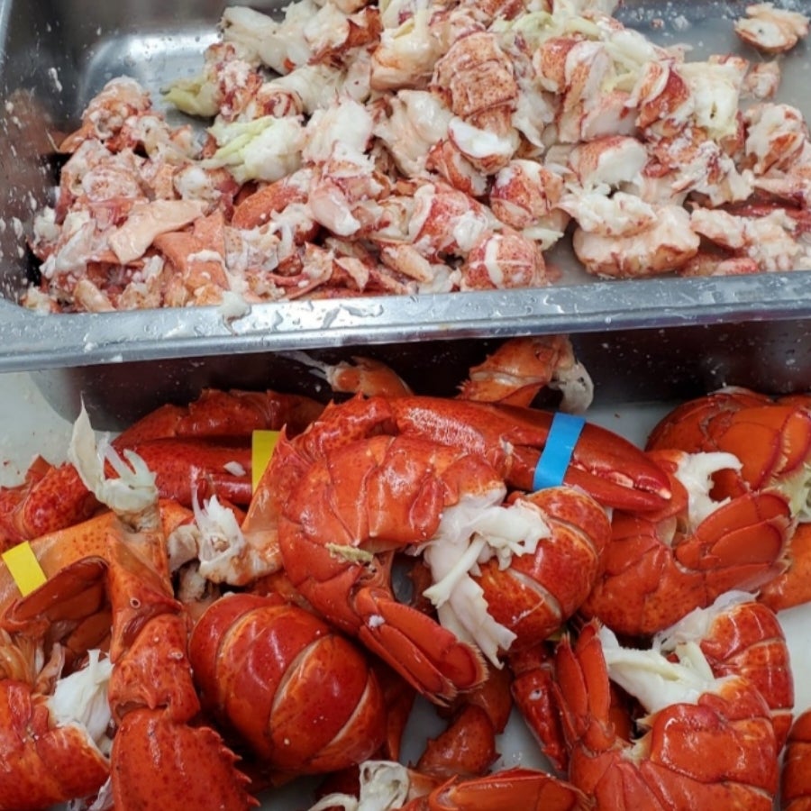 Anna's seafood shop
